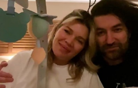 Smiley a devenit tătic: “Am devenit părinți!”. Imagini cu cei doi înainte de a fi trei